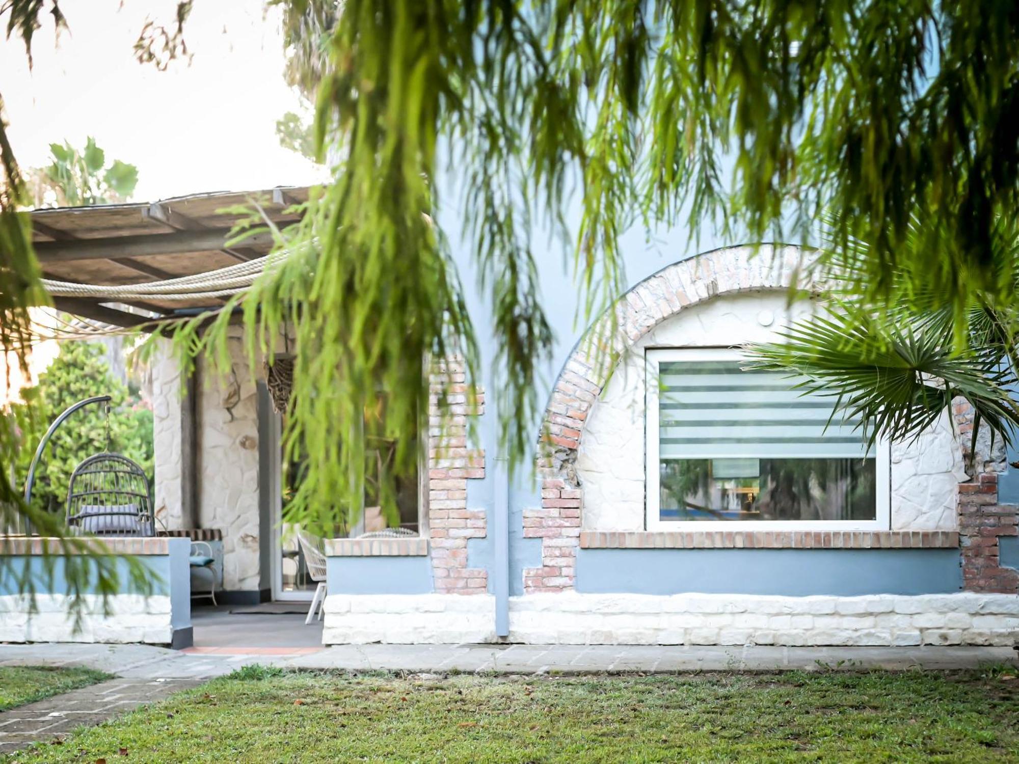 Hotel Paradise Ranch à Borgo Sabotino Extérieur photo
